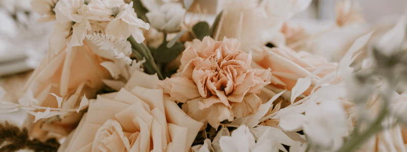 Flowers, Wine & Custom Decorations